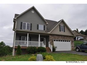 4 Lancaster Lane, Weaverville, NC 28787