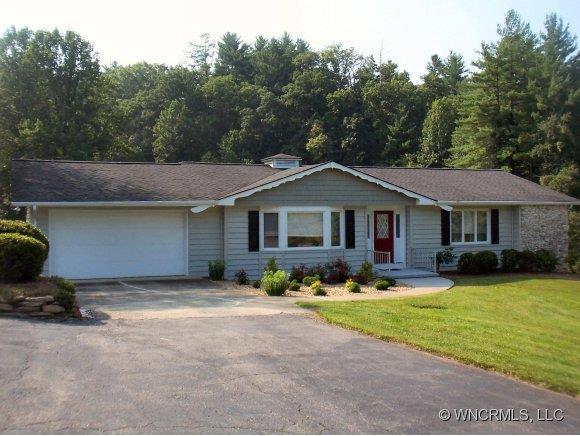 3870 Kanuga Road, Hendersonville, NC 28739