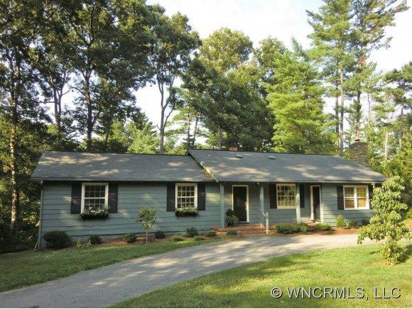 6 Golf View Road, Asheville, NC 28804