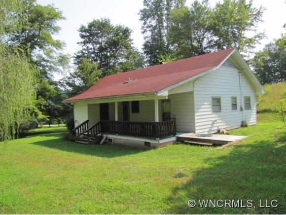 1907 Pleasant Grove Road, Hendersonville, NC 28739