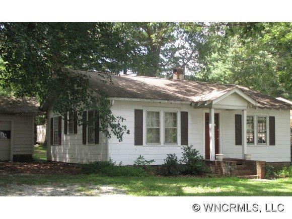 121 Dove Haven Lane, Mountain Home, NC 28758