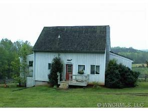 160 White Fence Ln., Mill Spring, NC 28756