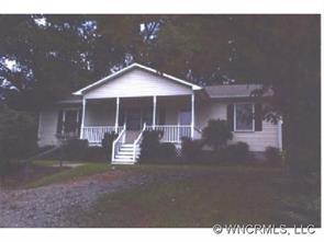 517 Peak St., Columbus, NC 28722