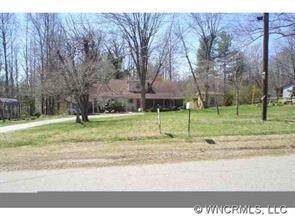 85 Hampton St., Columbus, NC 28722