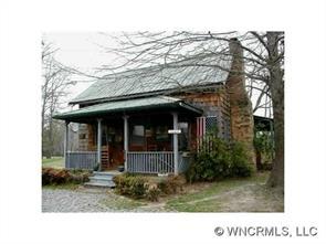 585 Hunting Country Rd., Tryon, NC 28782