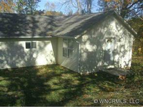 47 Atkins Ln., Columbus, NC 28722