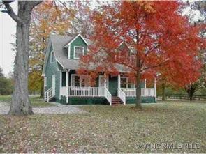 190 Iroquois Tr., Columbus, NC 28722