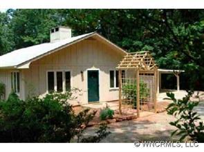 2455 Peniel Rd., Columbus, NC 28722