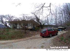 653 Tau Rock Vineyard Ln., Tryon, NC 28782