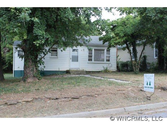 23 White Ave., Asheville, NC 28803