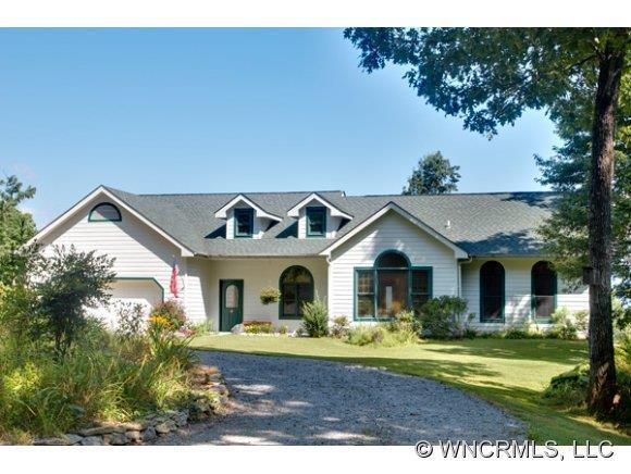 136 Wittle Lane, Brevard, NC 28712