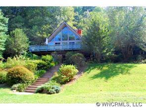 252 Blackberry Inn Road, Weaverville, NC 28787