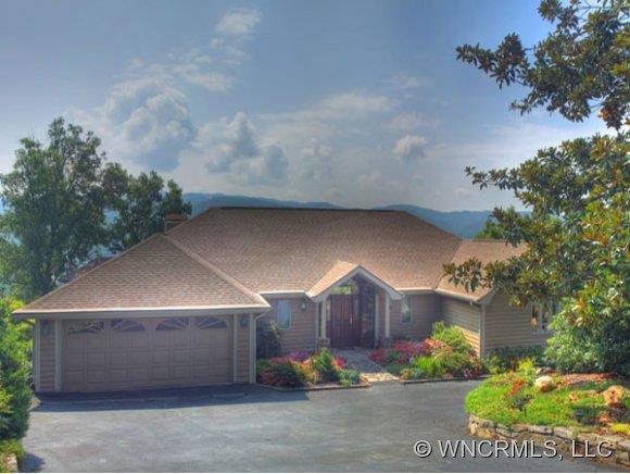 27 High Bluff Dr., Weaverville, NC 28787