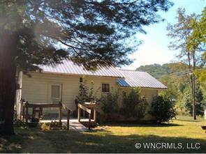 1449 Locust Grove Rd., Hendersonville, NC 28792