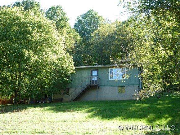 104 Sugar Cove Road, Weaverville, NC 28787