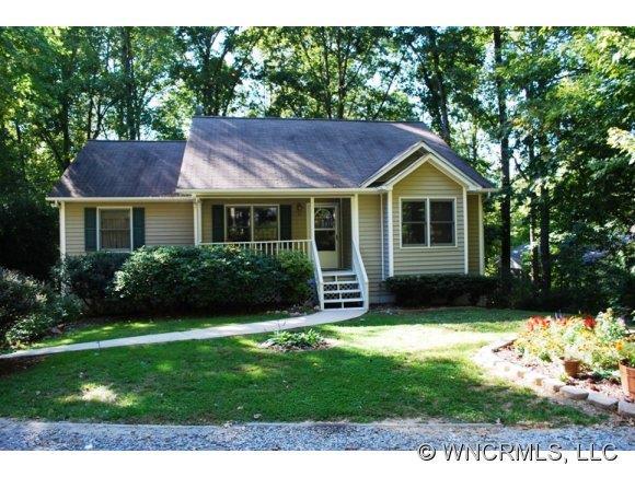 26 Spring Hill Cir., Arden, NC 28704