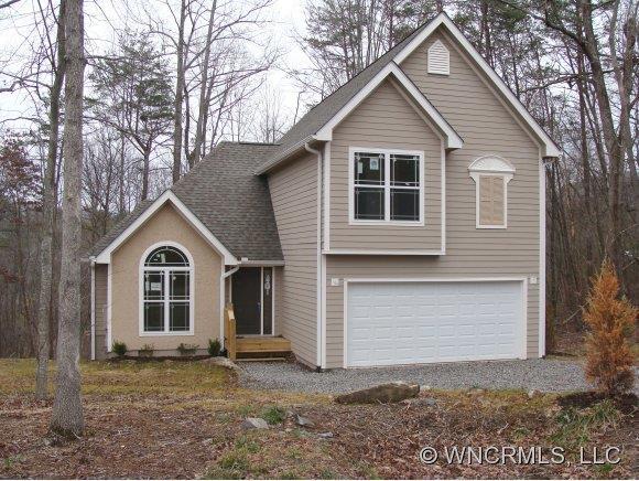 470 Rowland Rd, Swannanoa, NC 28778