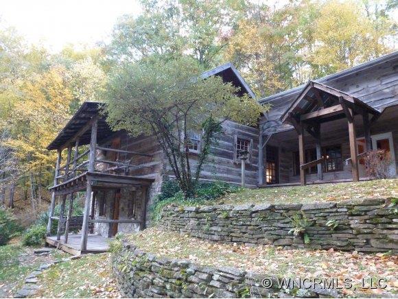 610 Lost Cove Road, Waynesville, NC 28786