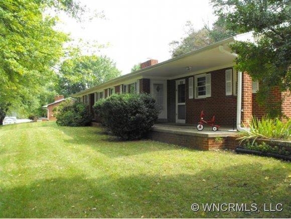 111 Smathers Street, Clyde, NC 28721