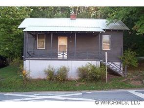 1975 Riverside Dr, Asheville, NC 28804