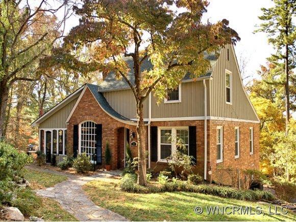 10 Redwood Rd., Asheville, NC 28804