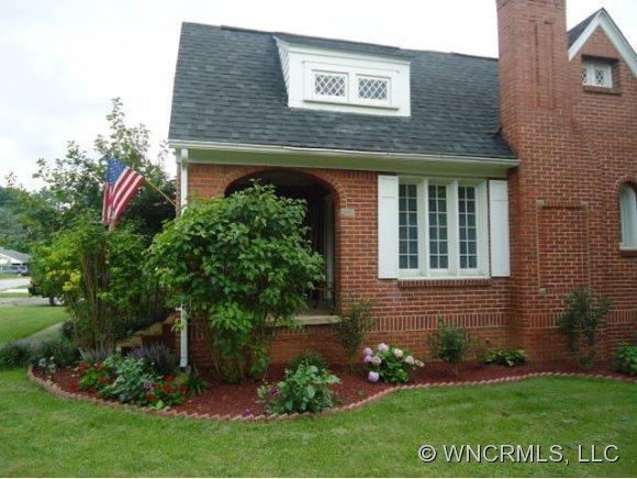 153 Pisgah Dr., Canton, NC 28716