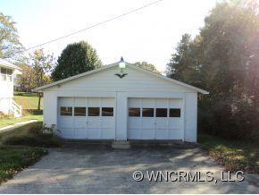8 Mckinney Road, Asheville, NC 28806
