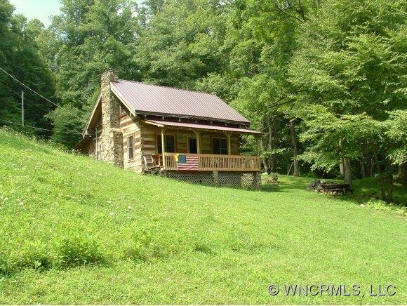 2767 Meadow Fork Road, Hot Springs, NC 28743