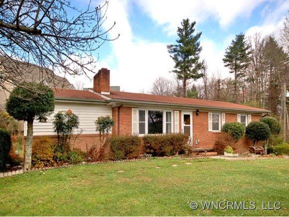 4 Ball Gap Road, Arden, NC 28704