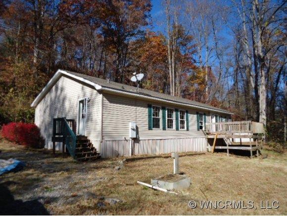 196 Gashes Creek Rd., Asheville, NC 28805