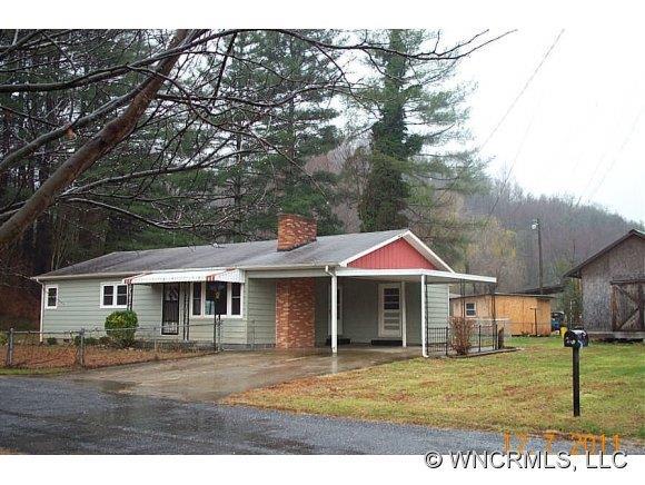 64 Skyview Dr, Waynesville, NC 28786