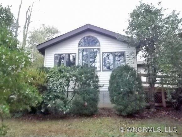 24 Lacy Lane (old: 1576 Big Willow), Hendersonville, NC 28739