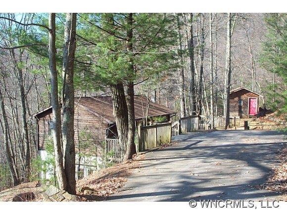 20 Sherdover Estates Dr, Asheville, NC 28806