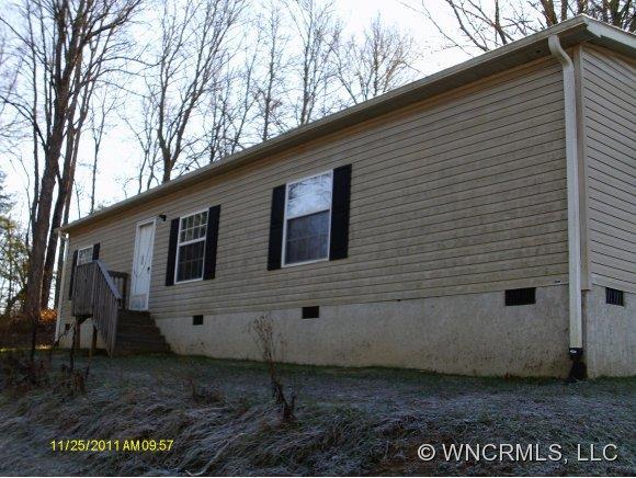 61 Amato Dr., Brevard, NC 28712