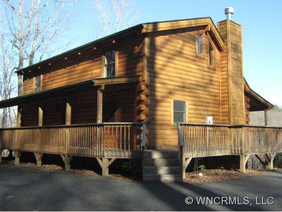 96 Minerva Ln., Waynesville, NC 28785