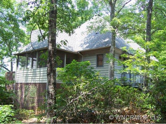 312 Garden Lane, Lake Lure, NC 28746