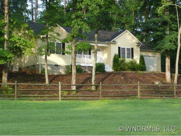 2037 Landrum Road, Columbus, NC 28722