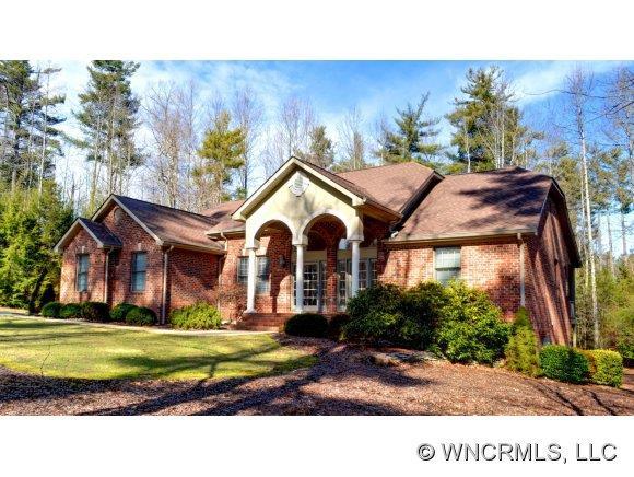 3 E. Boxwood Loop, Flat Rock, NC 28731