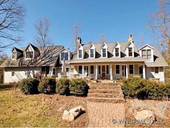 155 Warren Lane, Hendersonville, NC 28739