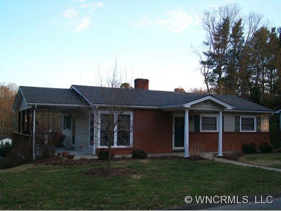 34 Brown Street, Weaverville, NC 28787