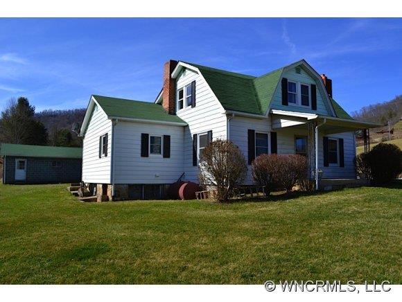 491 Yates Cove Road, Waynesville, NC 28785