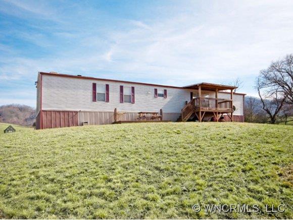 135 Fowler Lane, Clyde, NC 28721