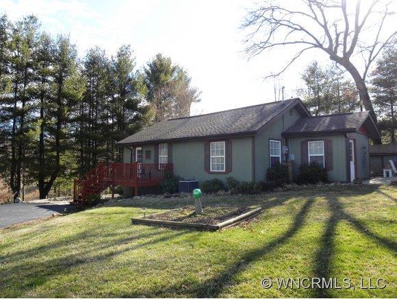 30 Ballard Rd., Weaverville, NC 28787