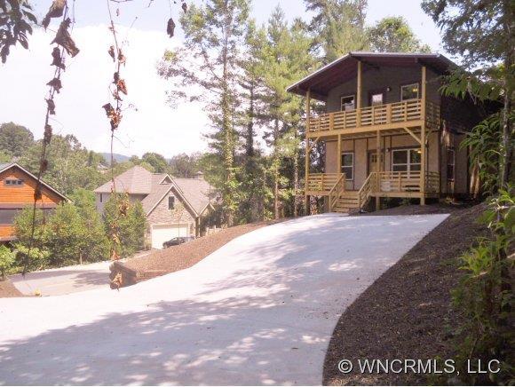 411 Stratford Road, Asheville, NC 28804