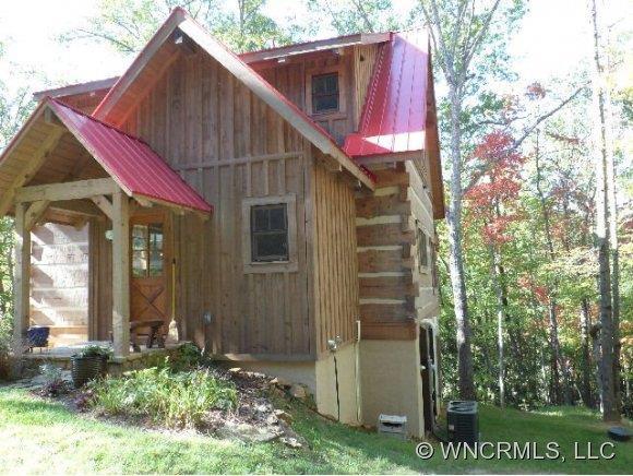52 Corner Stone Dr, Sylva, NC 28779