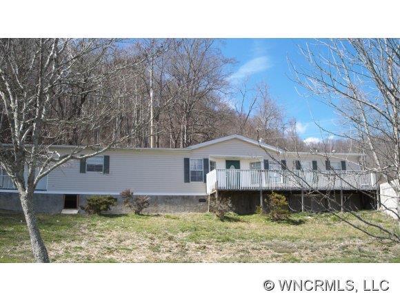 57 Lookout Lane, Waynesville, NC 28785
