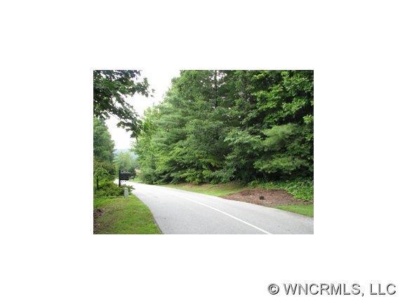 1041 Linkside Dr. #18 LS, Hendersonville, NC 28739