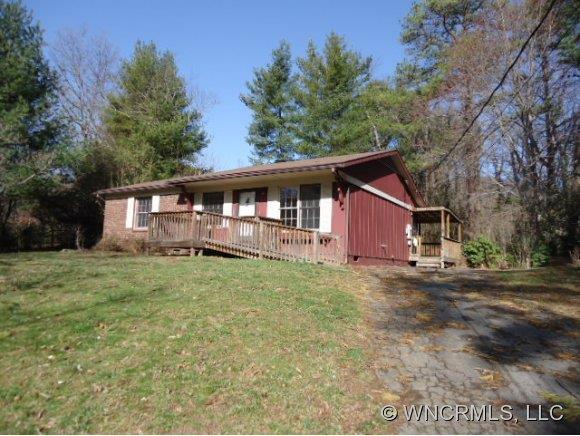 20 Melton Dr, Asheville, NC 28805