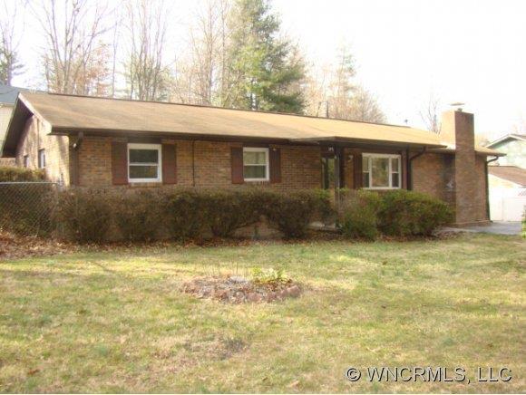 155 Clear Creek Road, Hendersonville, NC 28792