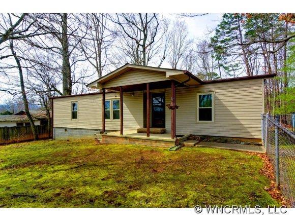 12 Deavermont Circle, Asheville, NC 28806